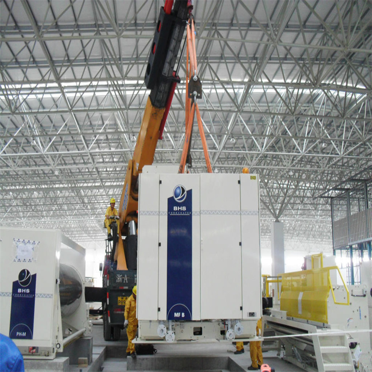 古镇镇起重吊装小型吊车的日常检查维护