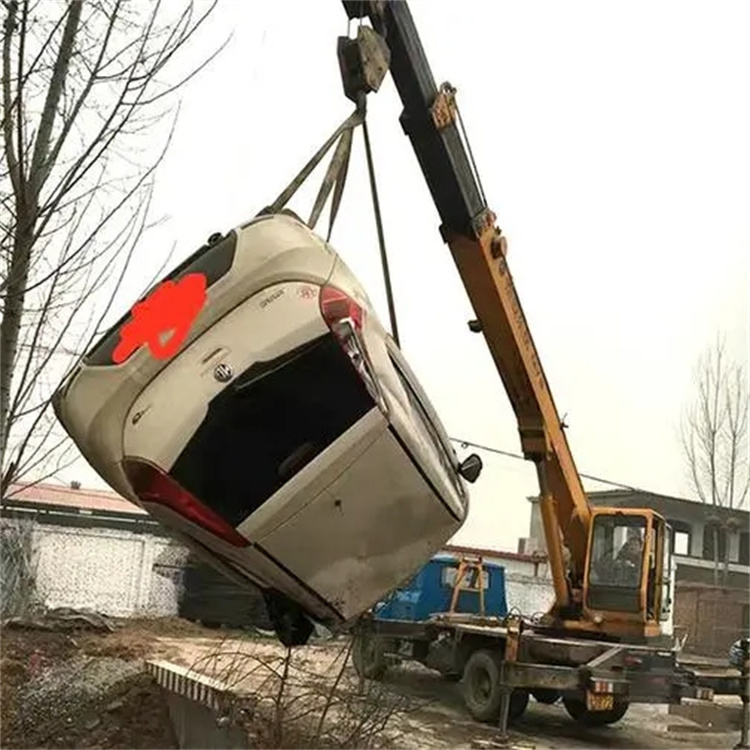 古镇镇随时待命，吊车24小时道路救援服务全解析